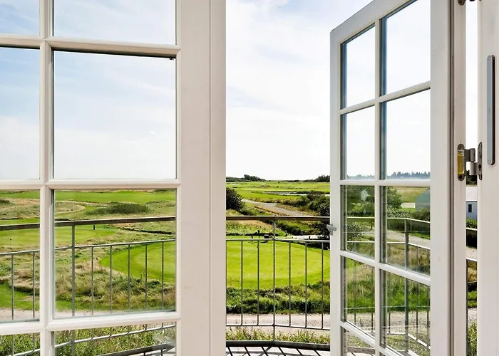 Panoramic Golf View Retreat - By Traum 펜션 Sønderby